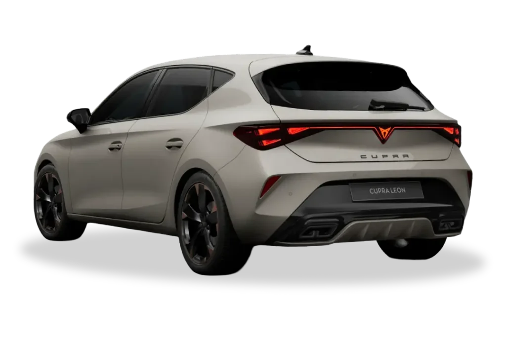 Vista trasera de un CUPRA León gris Tygagrey en oferta de renting, mostrando diseño deportivo y pilotos LED